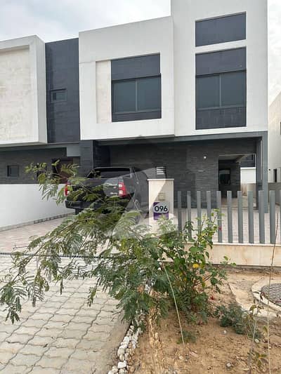 ایٹین کشمیر ہائی وے,اسلام آباد میں 4 کمروں کا 10 مرلہ مکان 6.5 کروڑ میں برائے فروخت۔