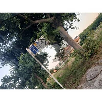 بحریہ گرینز۔ اوورسیز انکلیو - سیکٹر 1 بحریہ گرینز۔ اوورسیز انکلیو,بحریہ ٹاؤن فیز 8,بحریہ ٹاؤن راولپنڈی,راولپنڈی میں 1 کنال رہائشی پلاٹ 2.5 کروڑ میں برائے فروخت۔ بحریہ گرینز۔ اوورسیز انکلیو - سیکٹر 1 بحریہ گرینز۔ اوورسیز انکلیو,بحریہ ٹاؤن فیز 8,بحریہ ٹاؤن راولپنڈی,راولپنڈی میں 1 کنال رہائشی پلاٹ 2.5 کروڑ میں برائے فروخت۔