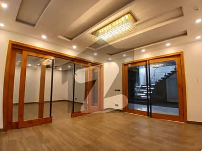 Spacious 1 Kanal Family Home Available For Rent DHA Phase 6