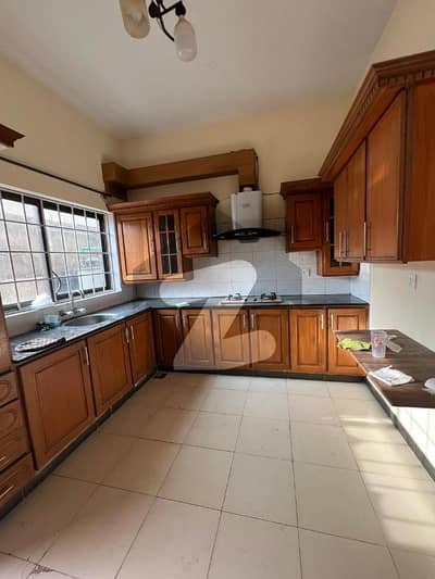 ڈی ایچ اے فیز 2 - سیکٹر اے ڈی ایچ اے ڈیفینس فیز 2,ڈی ایچ اے ڈیفینس,اسلام آباد میں 4 کمروں کا 10 مرلہ مکان 1.7 لاکھ میں کرایہ پر دستیاب ہے۔ ڈی ایچ اے فیز 2 - سیکٹر اے ڈی ایچ اے ڈیفینس فیز 2,ڈی ایچ اے ڈیفینس,اسلام آباد میں 4 کمروں کا 10 مرلہ مکان 1.7 لاکھ میں کرایہ پر دستیاب ہے۔