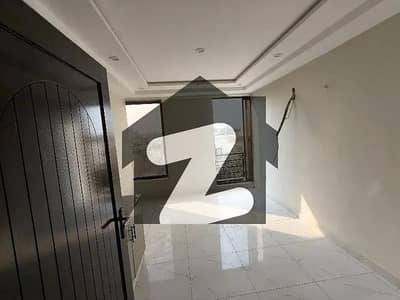 بحریہ ٹاؤن سیکٹر ای بحریہ ٹاؤن,لاہور میں 1 مرلہ Studio فلیٹ 27.0 ہزار میں کرایہ پر دستیاب ہے۔