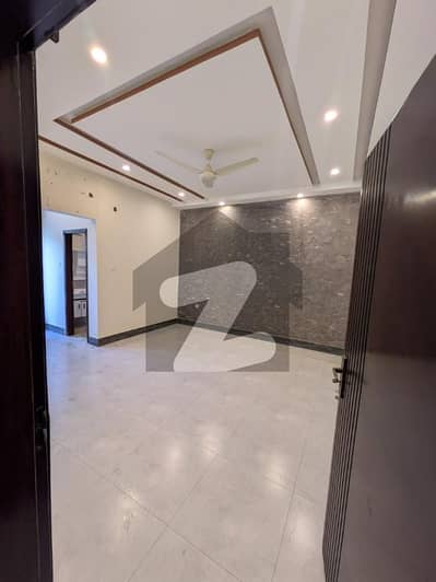 گلبرگ ریزیڈنشیا گلبرگ,اسلام آباد میں 2 کمروں کا 7 مرلہ زیریں پورشن 65.0 ہزار میں کرایہ پر دستیاب ہے۔ گلبرگ ریزیڈنشیا گلبرگ,اسلام آباد میں 2 کمروں کا 7 مرلہ زیریں پورشن 65.0 ہزار میں کرایہ پر دستیاب ہے۔