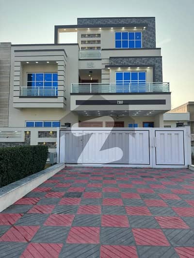 G-14/4 35x70 brand new Luxury HOUSE on Main Boulevard