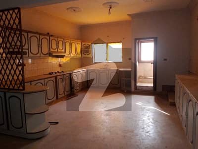 ڈی ایچ اے فیز 7 ڈی ایچ اے ڈیفینس,کراچی میں 3 کمروں کا 9 مرلہ فلیٹ 1.0 لاکھ میں کرایہ پر دستیاب ہے۔