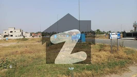 ڈی ایچ اے فیز 4 ۔ بلاک کے کے ڈی ایچ اے فیز 4,ڈیفنس (ڈی ایچ اے),لاہور میں 9 مرلہ رہائشی پلاٹ 2.6 کروڑ میں برائے فروخت۔