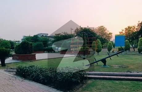 نیو لاہور سٹی ۔ فیز 2 نیو لاهور سٹی,لاہور میں 5 مرلہ رہائشی پلاٹ 40.0 لاکھ میں برائے فروخت۔