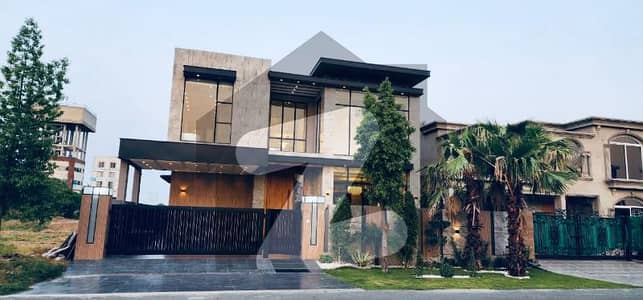 ڈی ایچ اے فیز 6 ڈیفنس (ڈی ایچ اے),لاہور میں 5 کمروں کا 1 کنال مکان 3.0 لاکھ میں کرایہ پر دستیاب ہے۔