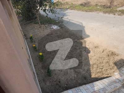 ڈی ایچ اے فیز 8 - بلاک ٹی فیز 8,ڈیفنس (ڈی ایچ اے),لاہور میں 1 کنال رہائشی پلاٹ 3.85 کروڑ میں برائے فروخت۔ ڈی ایچ اے فیز 8 - بلاک ٹی فیز 8,ڈیفنس (ڈی ایچ اے),لاہور میں 1 کنال رہائشی پلاٹ 3.85 کروڑ میں برائے فروخت۔