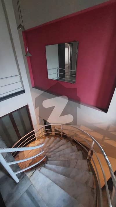 ڈی ایچ اے فیز 3 ڈیفنس (ڈی ایچ اے),لاہور میں 5 کمروں کا 1 کنال مکان 6.4 کروڑ میں برائے فروخت۔ ڈی ایچ اے فیز 3 ڈیفنس (ڈی ایچ اے),لاہور میں 5 کمروں کا 1 کنال مکان 6.4 کروڑ میں برائے فروخت۔