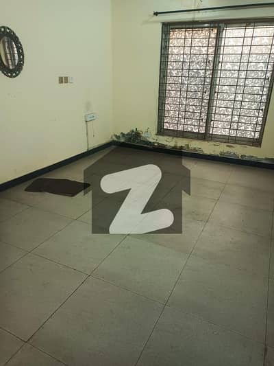 8Marla Full House available for rent