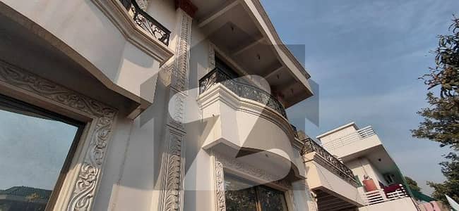 60x90 Sun Face Triple Story House For Sale 60x90 Sun Face Triple Story House For Sale