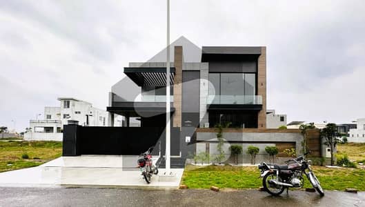 10 Marla Modern Top Location Bungalow For Sale Near Park Masjid