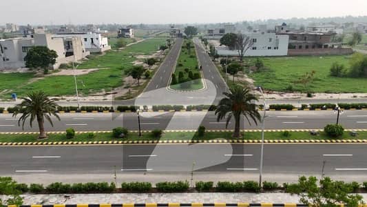 وادی ستارہ لاہور ۔ شیخوپورہ ۔ فیصل آباد روڈ,فیصل آباد میں 2 کنال رہائشی پلاٹ 8.12 کروڑ میں برائے فروخت۔