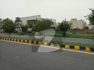 ڈی ایچ اے فیز 5 - بلاک جی فیز 5,ڈیفنس (ڈی ایچ اے),لاہور میں 1 کنال رہائشی پلاٹ 6.0 کروڑ میں برائے فروخت۔ ڈی ایچ اے فیز 5 - بلاک جی فیز 5,ڈیفنس (ڈی ایچ اے),لاہور میں 1 کنال رہائشی پلاٹ 6.0 کروڑ میں برائے فروخت۔