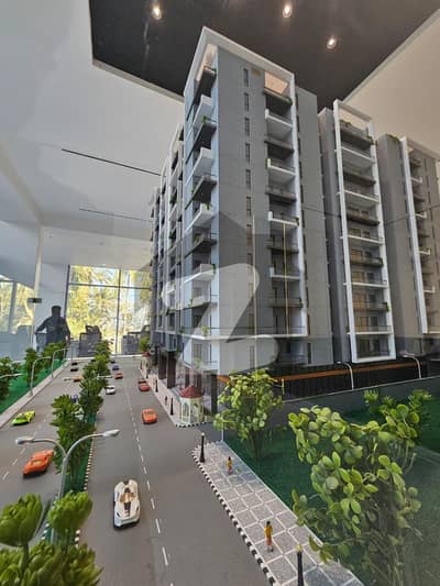 یونیورسٹی روڈ کراچی میں 3 کمروں کا 8 مرلہ فلیٹ 3.6 کروڑ میں برائے فروخت۔
