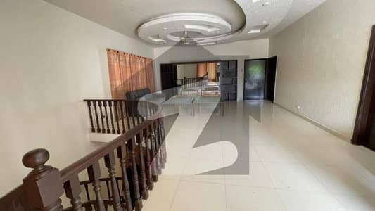 ڈی ایچ اے فیز 6 ڈی ایچ اے ڈیفینس,کراچی میں 5 کمروں کا 1 کنال مکان 12.0 کروڑ میں برائے فروخت۔