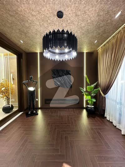 بحریہ ٹاؤن فیز 8 بحریہ ٹاؤن راولپنڈی,راولپنڈی میں 5 کمروں کا 7 مرلہ مکان 2.75 کروڑ میں برائے فروخت۔