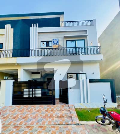 5 Marla Modern Luxury House For Sale 5 Marla Modern Luxury House For Sale