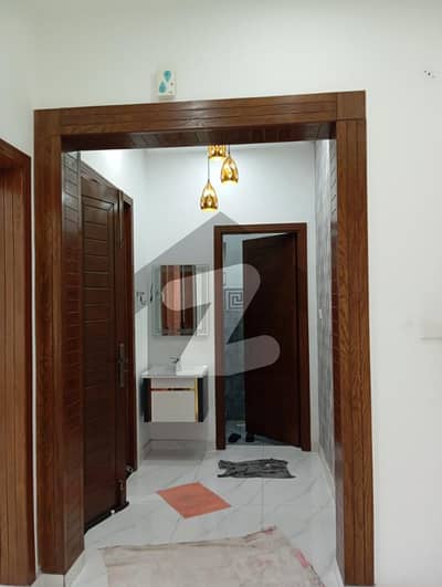 10 MARLA BRAND NEW LUXURY HOUSE FOR SALE 10 MARLA BRAND NEW LUXURY HOUSE FOR SALE