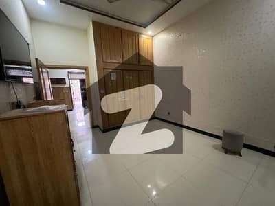 جی ۔ 13 اسلام آباد میں 2 کمروں کا 7 مرلہ زیریں پورشن 75.0 ہزار میں کرایہ پر دستیاب ہے۔