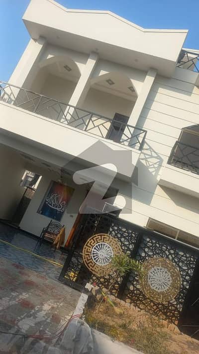 8 marla double story for sale in jinnah garden 5 bed room near to pwd best location sirf ak call janab saif khan