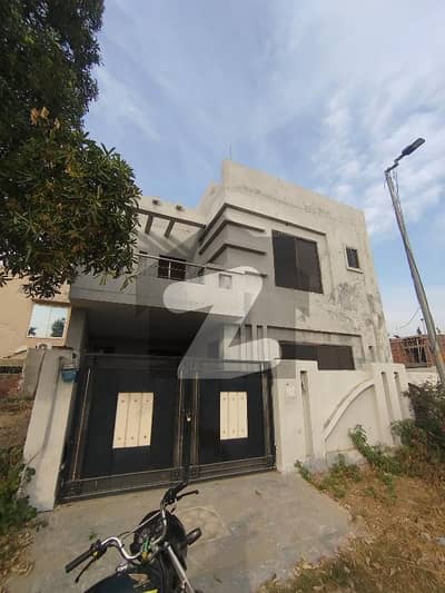 بحریہ ٹاؤن ٹیولپ بلاک بحریہ ٹاؤن سیکٹر سی,بحریہ ٹاؤن,لاہور میں 3 کمروں کا 5 مرلہ مکان 60.0 ہزار میں کرایہ پر دستیاب ہے۔