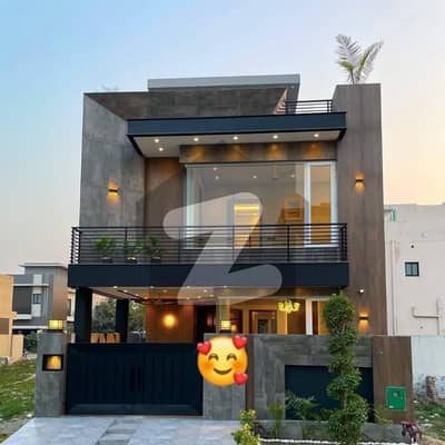 DHA phase9 5 MARLA BRAND NEW MODERN DESIGN HOUSE FOR SALE