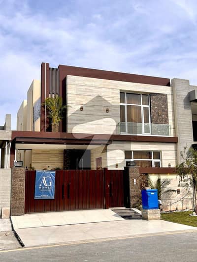 ڈی ایچ اے فیز 7 ڈیفنس (ڈی ایچ اے),لاہور میں 4 کمروں کا 10 مرلہ مکان 4.4 کروڑ میں برائے فروخت۔