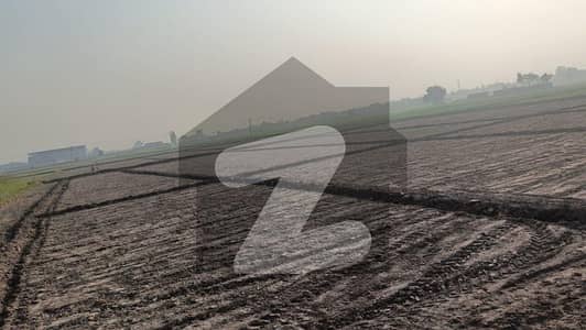 Land for Sale - Awan Daiwala Village Basti Mor Adda Batapur, Lahore Land for Sale - Awan Daiwala Village Basti Mor Adda Batapur, Lahore