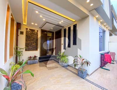 5 Marla Brand New House Available For sale 5 Marla Brand New House Available For sale