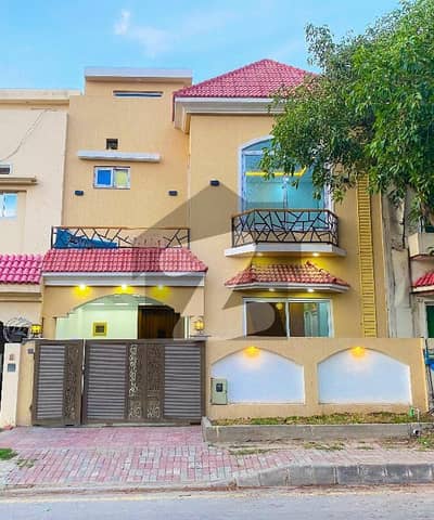 5 Marla Brand New House Available For sale 5 Marla Brand New House Available For sale