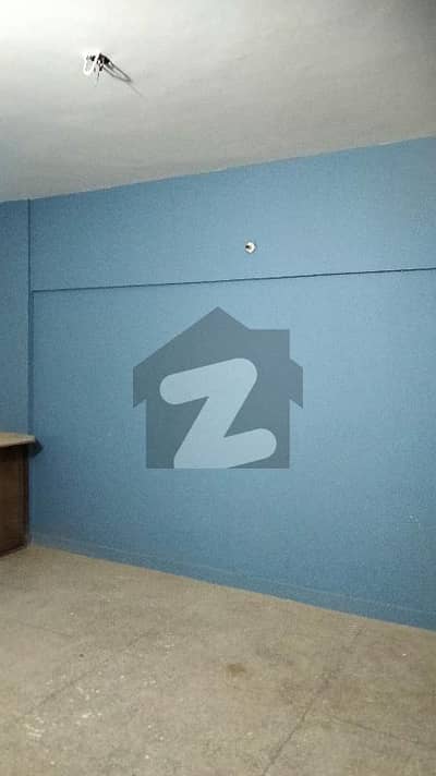 گلستانِِ جوہر ۔ بلاک 17 گلستانِ جوہر,کراچی میں 3 کمروں کا 5 مرلہ فلیٹ 40.0 ہزار میں کرایہ پر دستیاب ہے۔