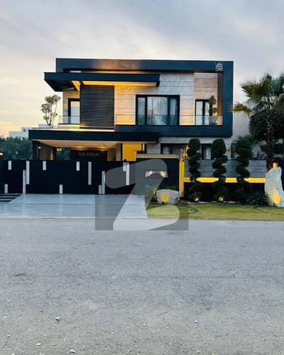 ڈی ایچ اے فیز 6 ڈیفنس (ڈی ایچ اے),لاہور میں 5 کمروں کا 1 کنال مکان 10.5 کروڑ میں برائے فروخت۔ ڈی ایچ اے فیز 6 ڈیفنس (ڈی ایچ اے),لاہور میں 5 کمروں کا 1 کنال مکان 10.5 کروڑ میں برائے فروخت۔