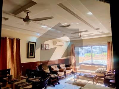 10 marla house available for rent