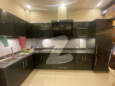 400YARDS SLIGHTLY USED DOUBLE STORY TWO UNIT BUNGALOW FOR SELL IN DHA PHASE 7.