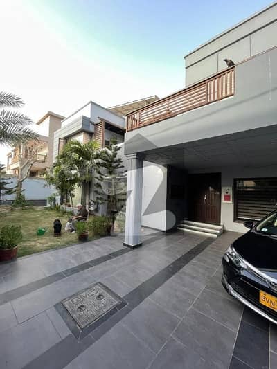 Spacious Prime Location 500 Square Yards House Available For sale In DHA Phase 7