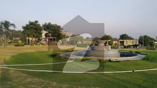 ٹاپ سٹی 1 اسلام آباد میں 10 مرلہ رہائشی پلاٹ 1.9 کروڑ میں برائے فروخت۔