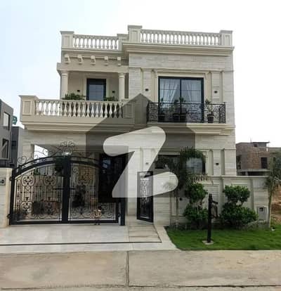 ڈی ایچ اے فیز 3 - بلاک ڈبل ایکس فیز 3,ڈیفنس (ڈی ایچ اے),لاہور میں 3 کمروں کا 5 مرلہ مکان 90.0 ہزار میں کرایہ پر دستیاب ہے۔ ڈی ایچ اے فیز 3 - بلاک ڈبل ایکس فیز 3,ڈیفنس (ڈی ایچ اے),لاہور میں 3 کمروں کا 5 مرلہ مکان 90.0 ہزار میں کرایہ پر دستیاب ہے۔