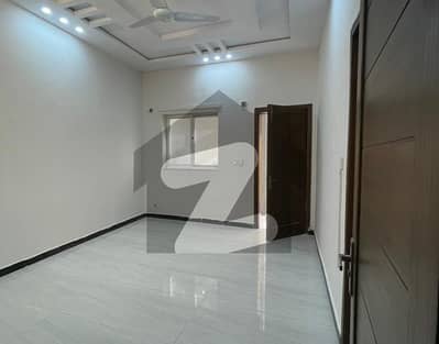 ڈی ۔ 12 اسلام آباد میں 5 مرلہ زیریں پورشن 70.0 ہزار میں کرایہ پر دستیاب ہے۔