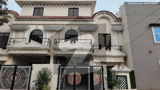 الحفیظ گارڈن - فیز 2 مین کینال بینک روڈ,لاہور میں 4 کمروں کا 5 مرلہ مکان 2.1 کروڑ میں برائے فروخت۔