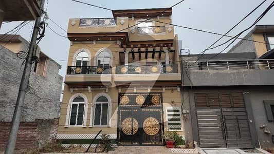 الرحمان گارڈن فیز 4 الرحمان گارڈن,لاہور میں 4 کمروں کا 5 مرلہ مکان 1.85 کروڑ میں برائے فروخت۔