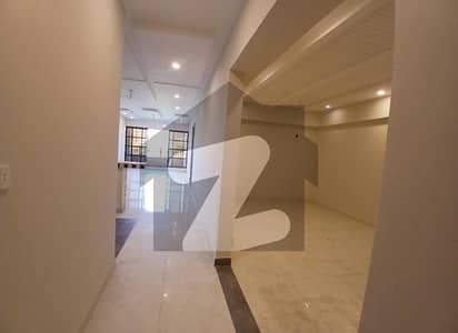 بحریہ انکلیو - سیکٹر ایچ بحریہ انکلیو,بحریہ ٹاؤن,اسلام آباد میں 3 کمروں کا 11 مرلہ فلیٹ 1.9 کروڑ میں برائے فروخت۔