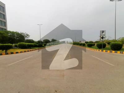 ڈی ایچ اے 11 رہبر فیز 4 ۔ بلاک آر ڈی ایچ اے 11 رہبر فیز 4,ڈی ایچ اے 11 رہبر,لاہور میں 5 مرلہ رہائشی پلاٹ 65.0 لاکھ میں برائے فروخت۔