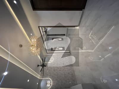 بحریہ آرچرڈ لاہور میں 3 کمروں کا 5 مرلہ مکان 2.0 کروڑ میں برائے فروخت۔