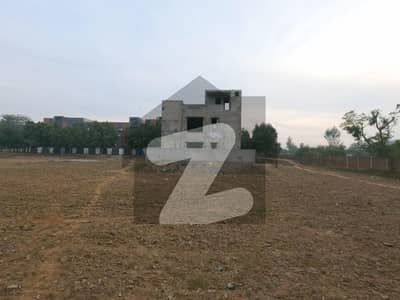 بحریہ ٹاؤن ۔ بلاک ای ای بحریہ ٹاؤن سیکٹرڈی,بحریہ ٹاؤن,لاہور میں 1 کنال رہائشی پلاٹ 1.95 کروڑ میں برائے فروخت۔