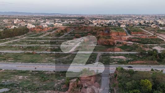 پارک انکلیو 3 پارک انکلیو,اسلام آباد میں 1 کنال رہائشی پلاٹ 3.9 کروڑ میں برائے فروخت۔