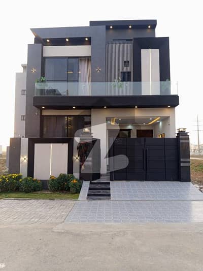 سینٹرل پارک ہاؤسنگ سکیم لاہور میں 3 کمروں کا 5 مرلہ فارم ہاؤس 1.9 کروڑ میں برائے فروخت۔