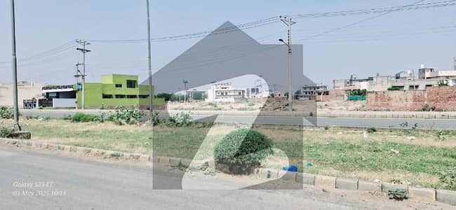 ایل ڈی اے ایوینیو ۔ بلاک جے ایل ڈی اے ایوینیو,لاہور میں 10 مرلہ رہائشی پلاٹ 1.4 کروڑ میں برائے فروخت۔