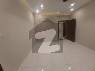 عسکری 11 عسکری,لاہور میں 3 کمروں کا 10 مرلہ فلیٹ 2.5 کروڑ میں برائے فروخت۔