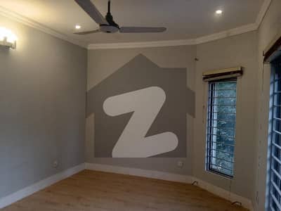 One Kanal Luxury Upper Portion For Rent In Main Cantt Lahore